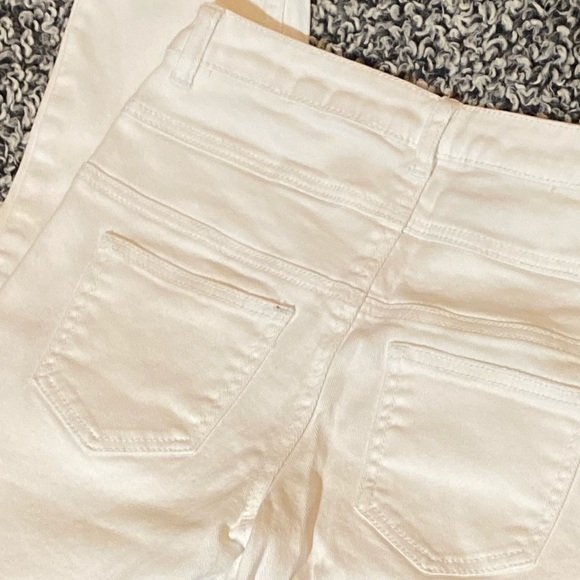 Delia’s button fly mid rise jeans - Picture 10 of 14